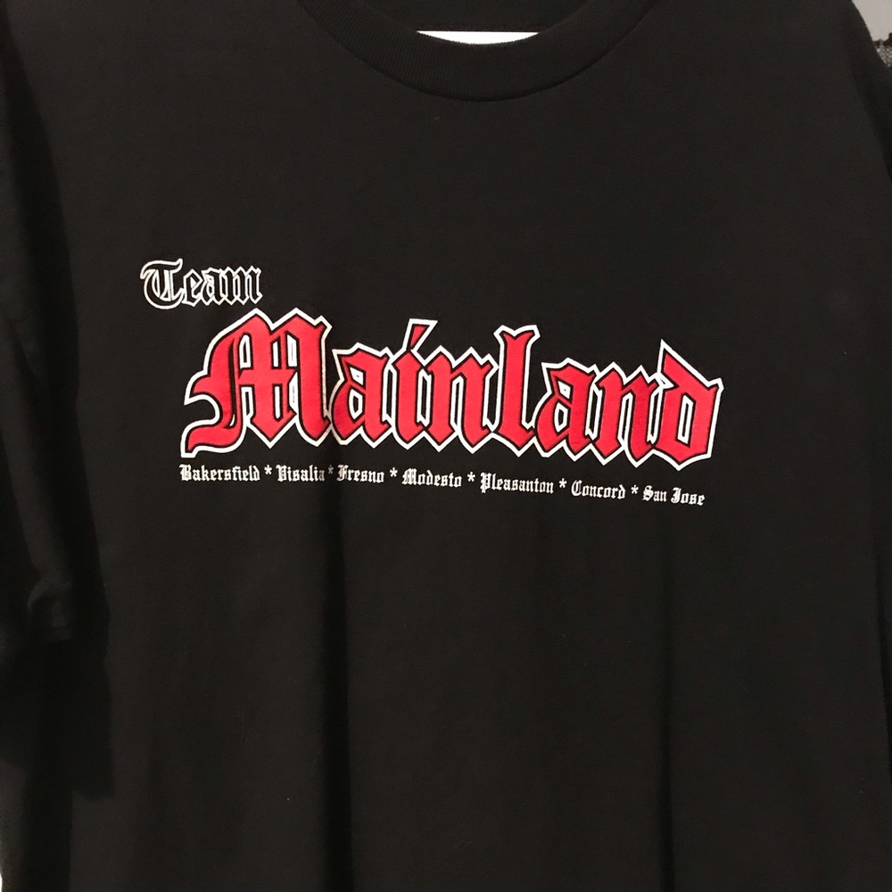 NWOT Surfboard shop shirt